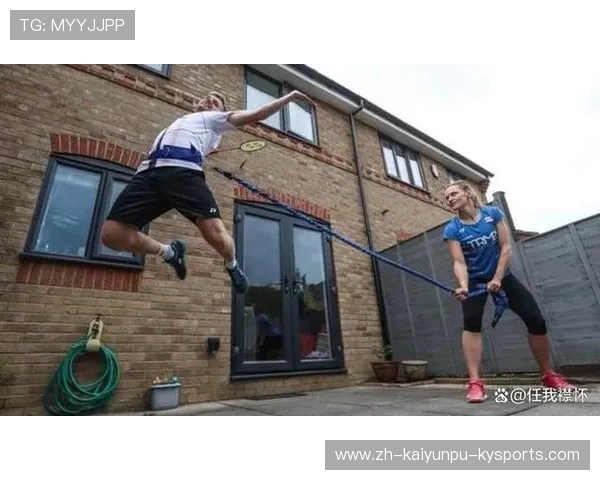 羽毛球双打多球训练